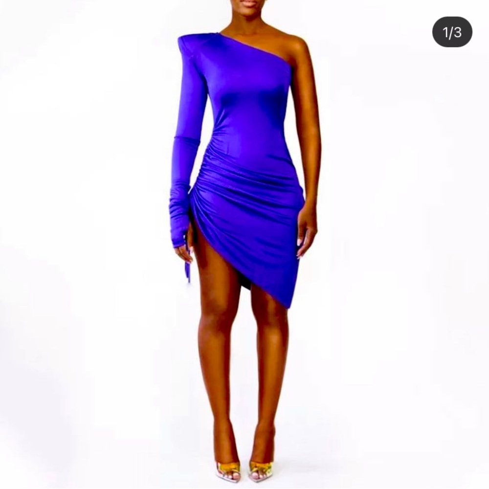 Sexy One Sleeve Asymmetrical Ruched Dress